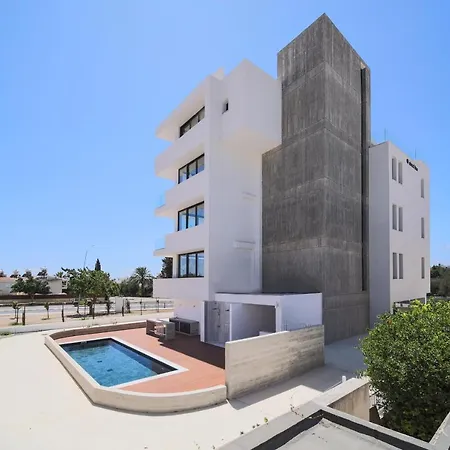 Emerald 202 2 Bedroom Apartment * Pafos